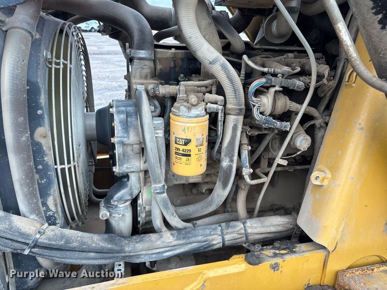 image for item EM2214 2010 Caterpillar  420E backhoe