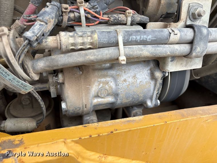 image for item EM2214 2010 Caterpillar  420E backhoe