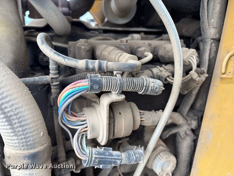 image for item EM2214 2010 Caterpillar  420E backhoe