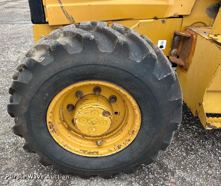 image for item EM2214 2010 Caterpillar  420E backhoe