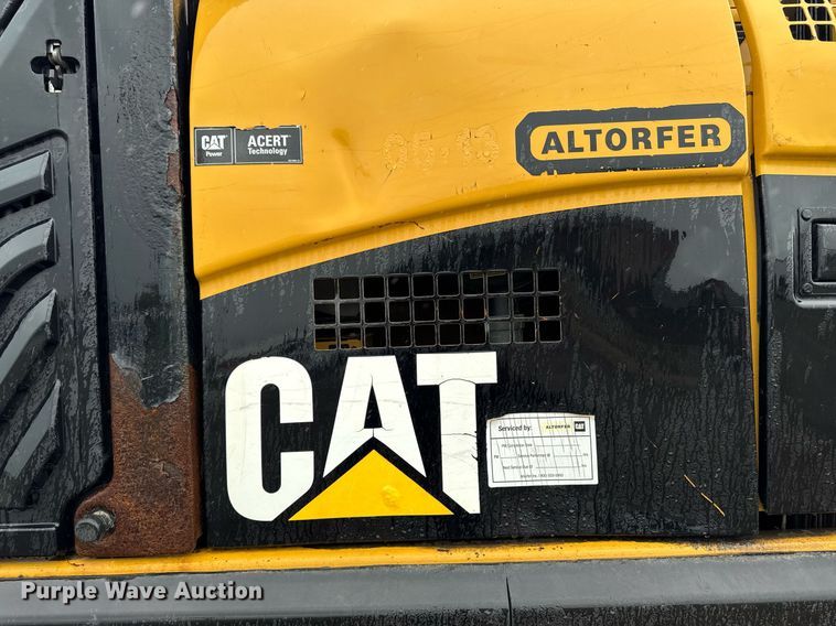 image for item EM2218 2011 Caterpillar 329D L excavator