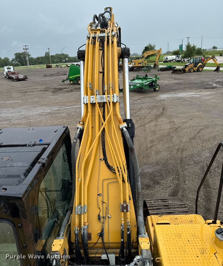 image for item EM2218 2011 Caterpillar 329D L excavator