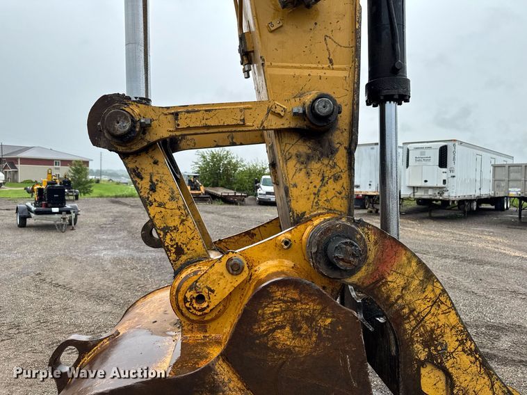 image for item EM2218 2011 Caterpillar 329D L excavator