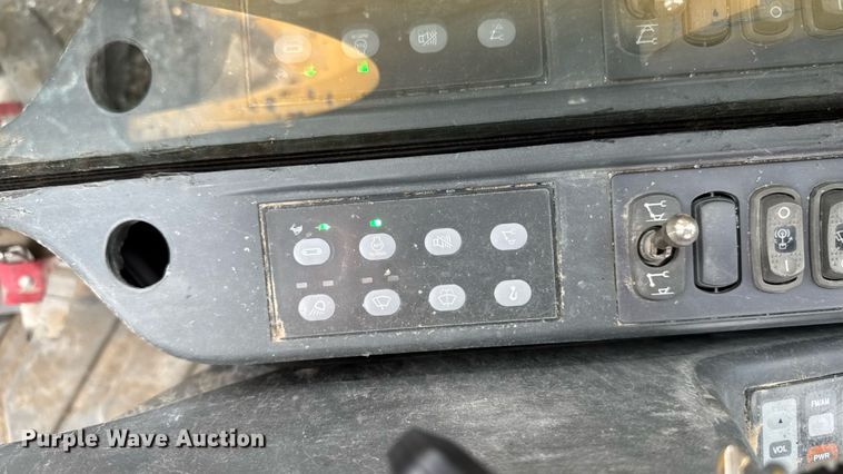 image for item EM2218 2011 Caterpillar 329D L excavator