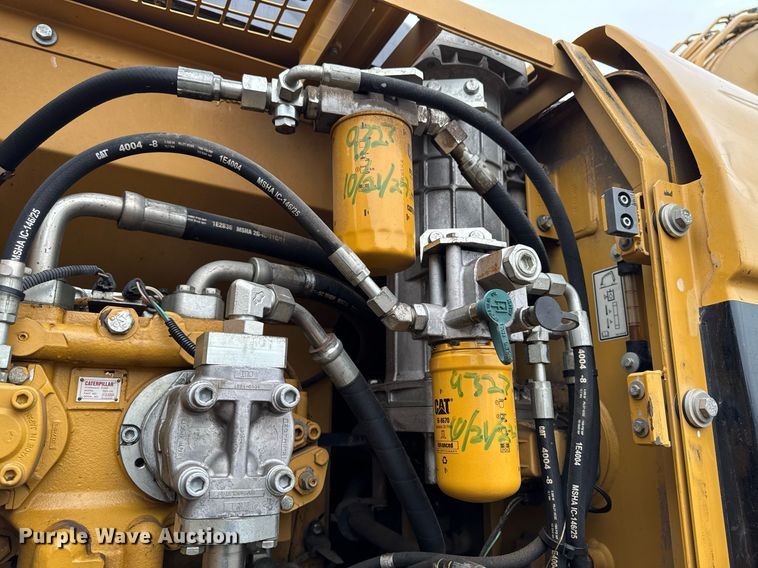 image for item EM2218 2011 Caterpillar 329D L excavator