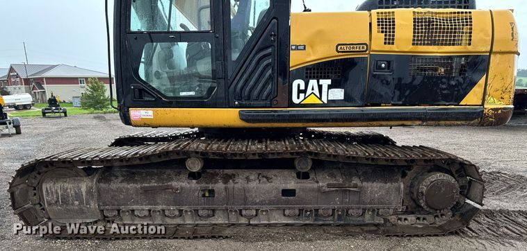 image for item EM2218 2011 Caterpillar 329D L excavator