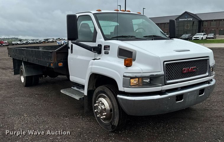 image for item EM2219 2005 GMC C5500 flatbed truck
