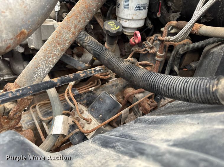 image for item EM2219 2005 GMC C5500 flatbed truck