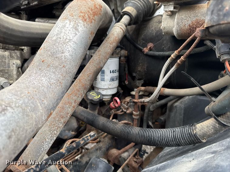 image for item EM2219 2005 GMC C5500 flatbed truck