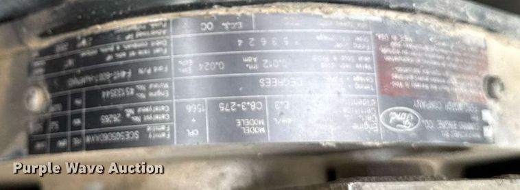 image for item EM2220 1995 Ford LT8000 truck cab and chassis