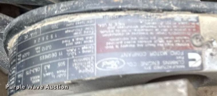 image for item EM2220 1995 Ford LT8000 truck cab and chassis