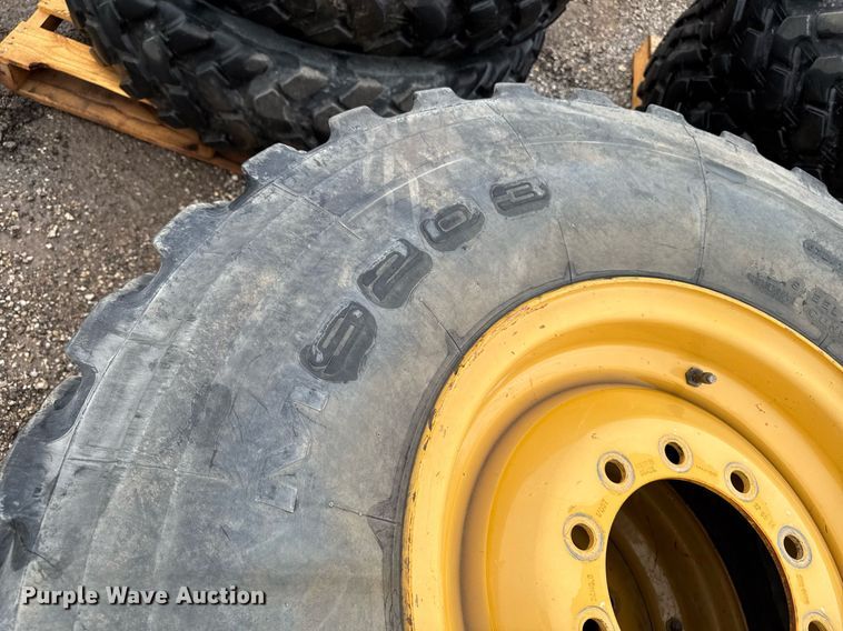 image for item EM2223 (6) Maxam MS203 motor grader tires