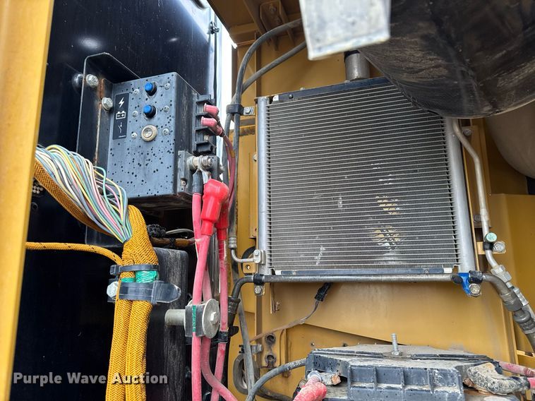 image for item EM2225 2013 Caterpillar 336E L excavator