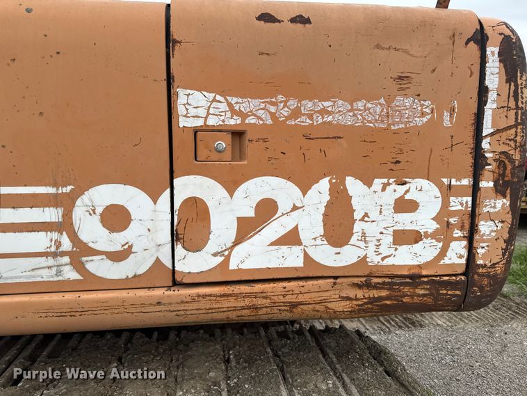 image for item EM2227 1997 Case 9020B excavator