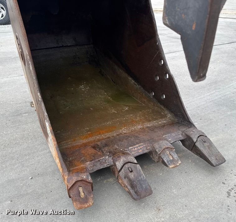 image for item EM2227 1997 Case 9020B excavator