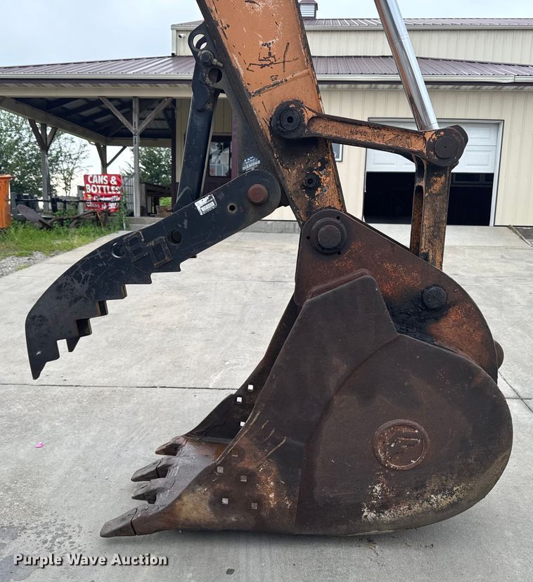 image for item EM2227 1997 Case 9020B excavator