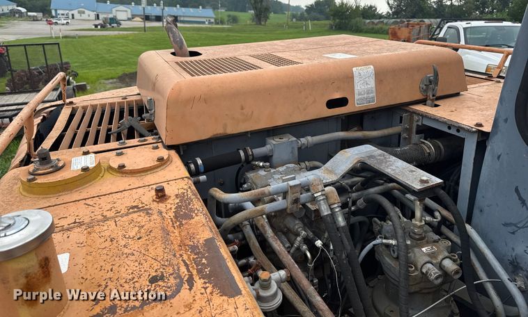 image for item EM2227 1997 Case 9020B excavator