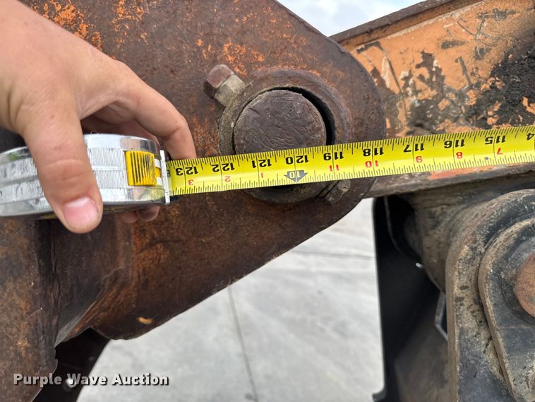 image for item EM2227 1997 Case 9020B excavator