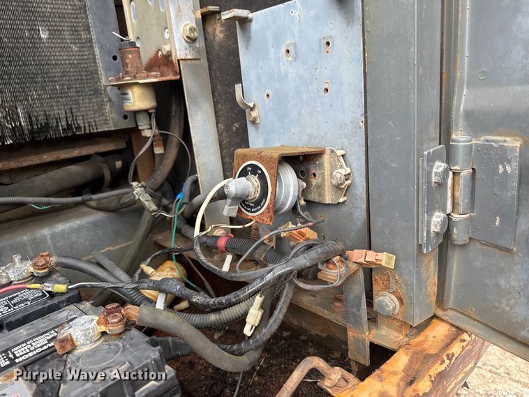 image for item EM2227 1997 Case 9020B excavator