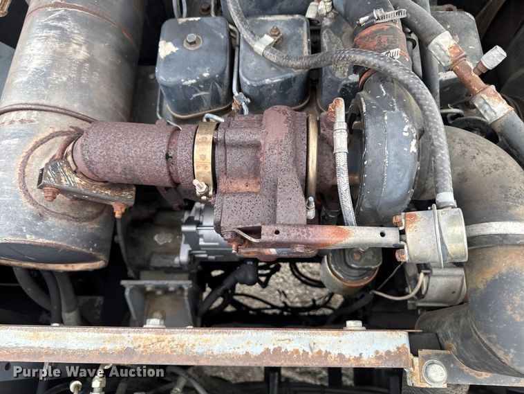 image for item EM2227 1997 Case 9020B excavator