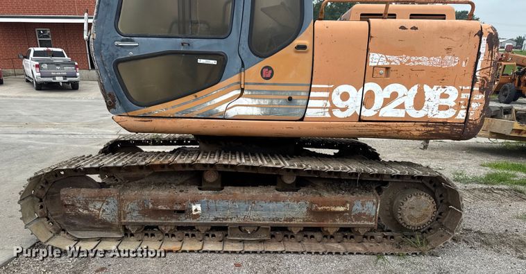 image for item EM2227 1997 Case 9020B excavator