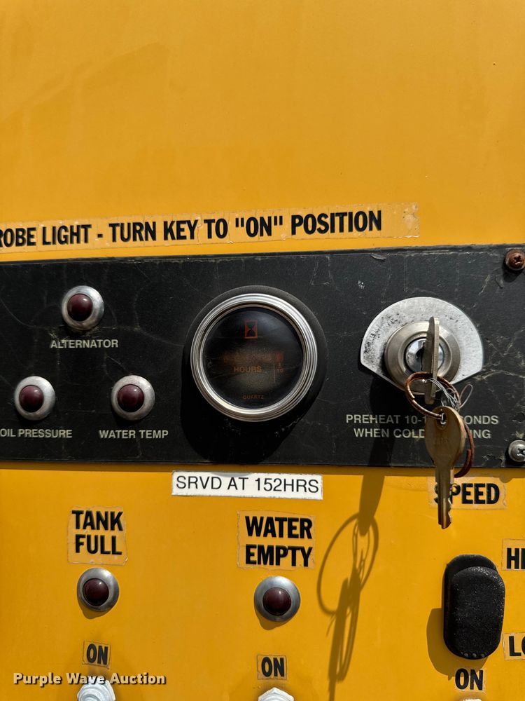 image for item EM2231 Vermeer VSK500DHDBOOM vacuum excavator