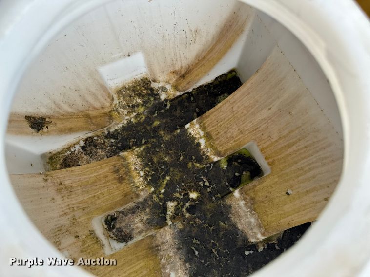 image for item EM2231 Vermeer VSK500DHDBOOM vacuum excavator