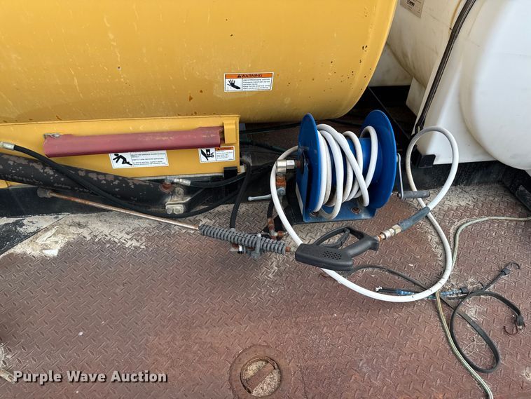 image for item EM2231 Vermeer VSK500DHDBOOM vacuum excavator