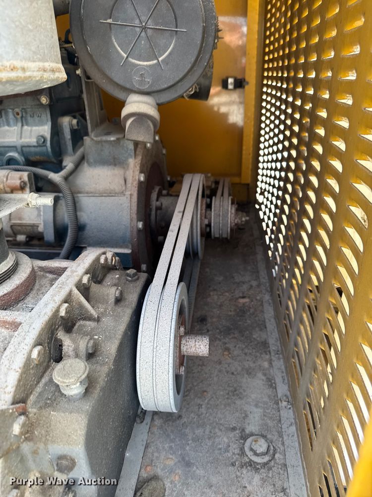 image for item EM2231 Vermeer VSK500DHDBOOM vacuum excavator