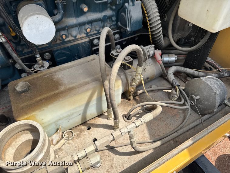 image for item EM2231 Vermeer VSK500DHDBOOM vacuum excavator