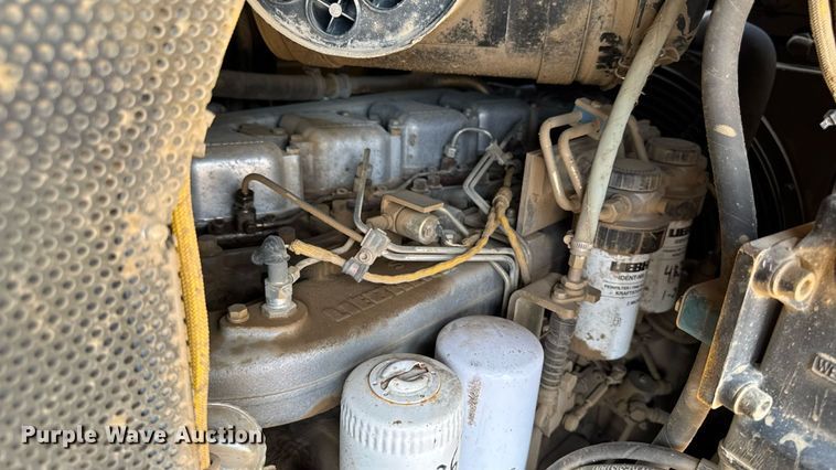 image for item EM2232 2004 John Deere 655C Series II track loader