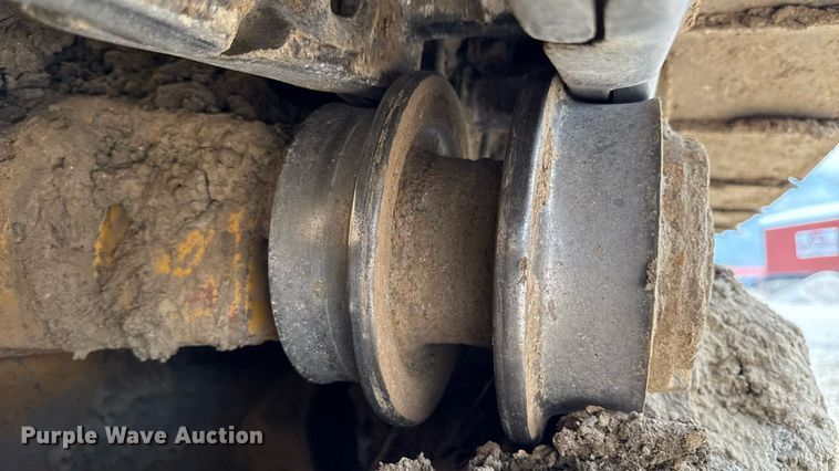 image for item EM2232 2004 John Deere 655C Series II track loader