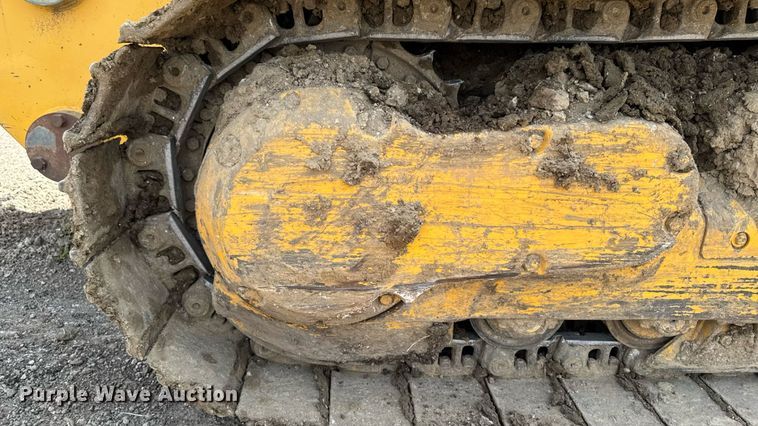 image for item EM2232 2004 John Deere 655C Series II track loader