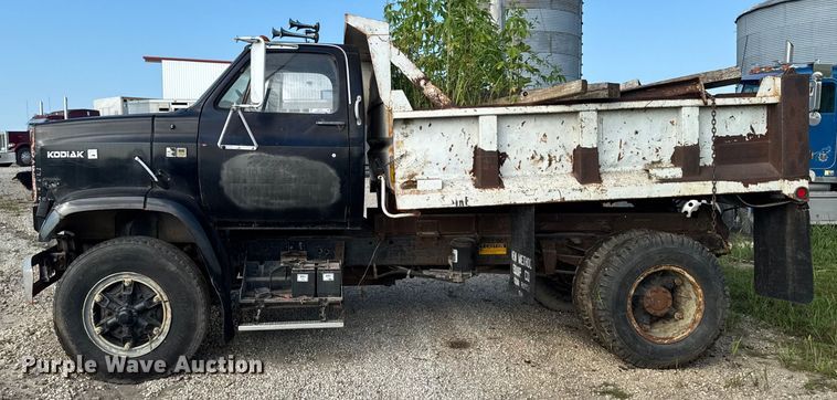 image for item EM2233 1983 Chevrolet Kodiak dump truck