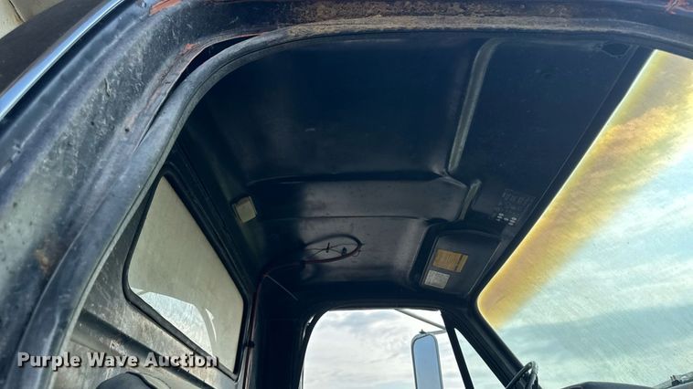 image for item EM2233 1983 Chevrolet Kodiak dump truck