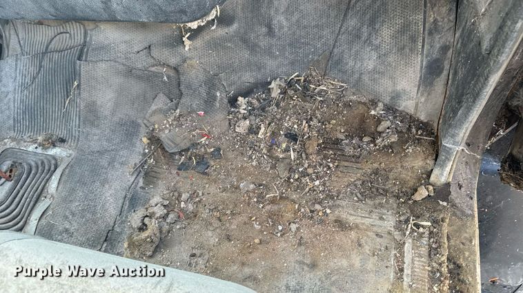 image for item EM2233 1983 Chevrolet Kodiak dump truck