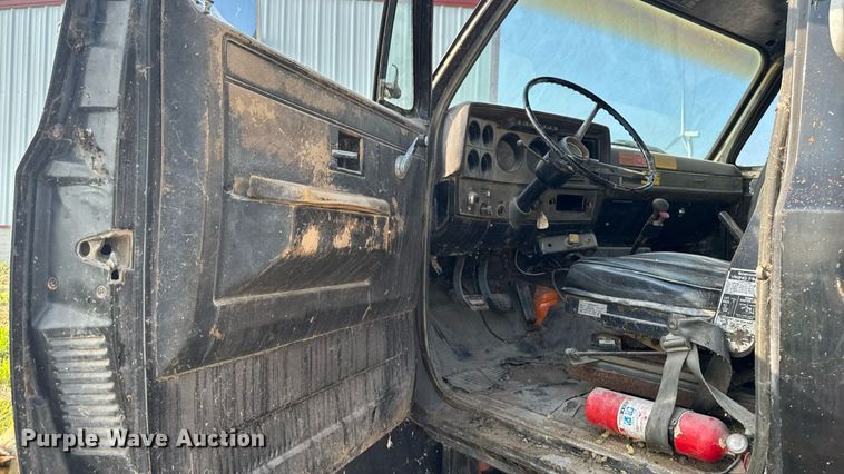 image for item EM2233 1983 Chevrolet Kodiak dump truck