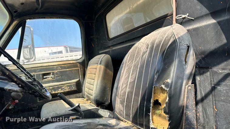 image for item EM2233 1983 Chevrolet Kodiak dump truck