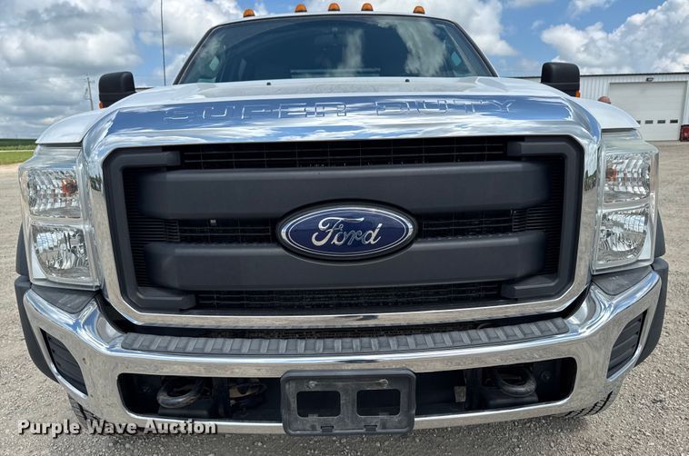 image for item EM2237 2016 Ford F550 Crew Cab flatbed truck