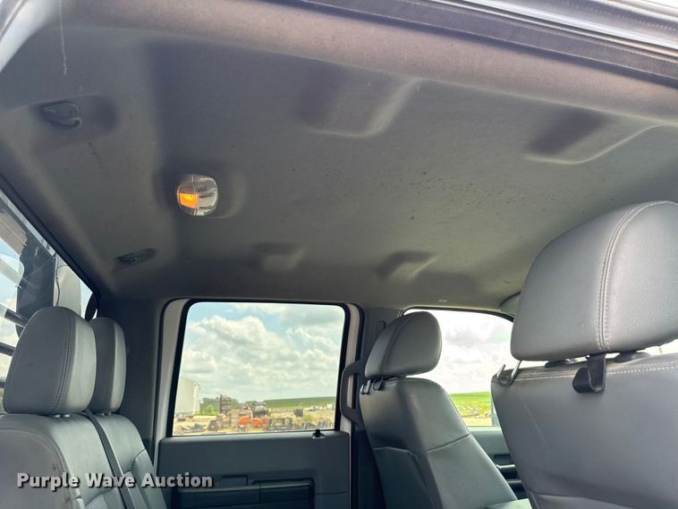 image for item EM2237 2016 Ford F550 Crew Cab flatbed truck