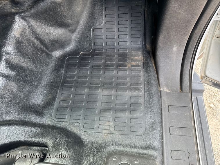 image for item EM2237 2016 Ford F550 Crew Cab flatbed truck