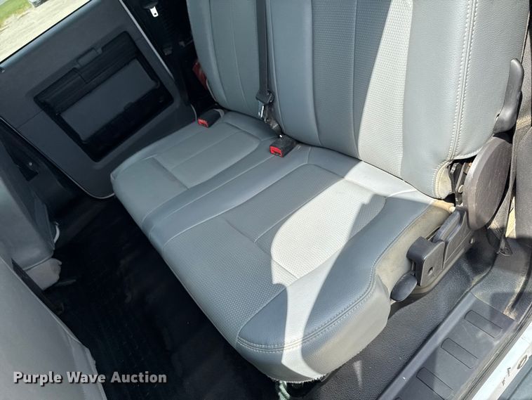 image for item EM2237 2016 Ford F550 Crew Cab flatbed truck