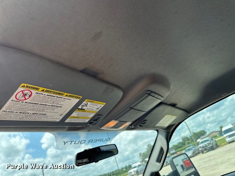 image for item EM2237 2016 Ford F550 Crew Cab flatbed truck