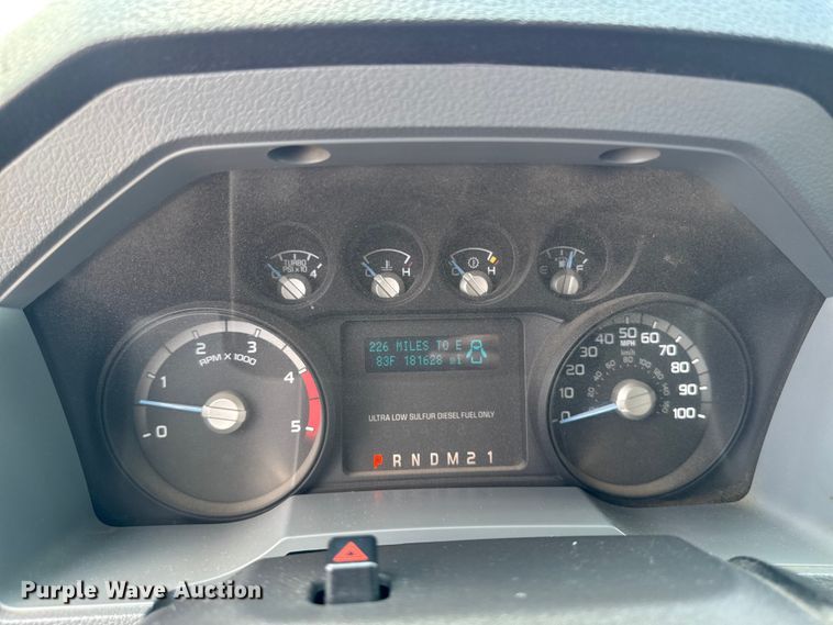 image for item EM2237 2016 Ford F550 Crew Cab flatbed truck