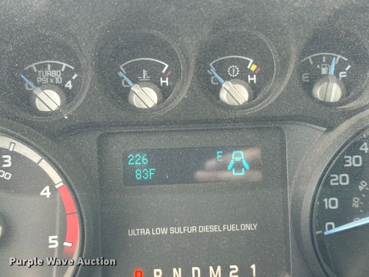 image for item EM2237 2016 Ford F550 Crew Cab flatbed truck