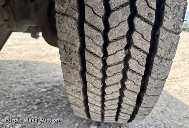 image for item EM2237 2016 Ford F550 Crew Cab flatbed truck