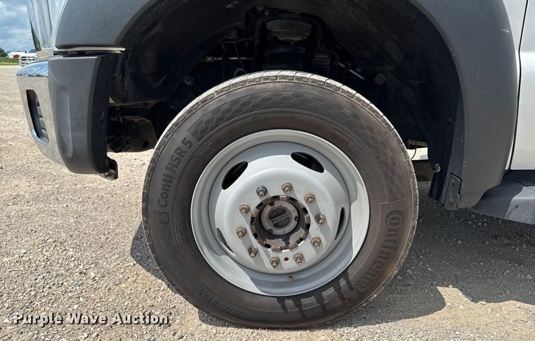 image for item EM2237 2016 Ford F550 Crew Cab flatbed truck