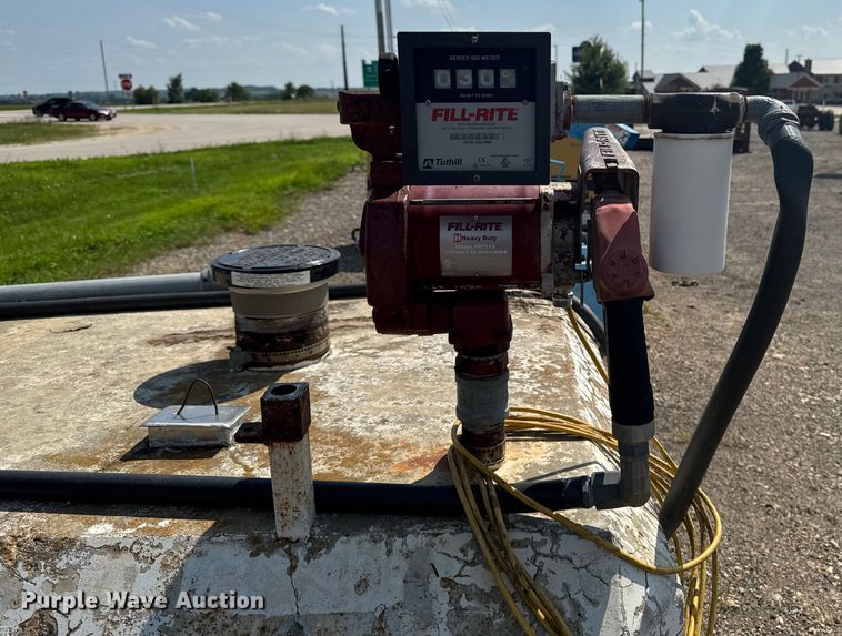 image for item EM2239 Fuel tank