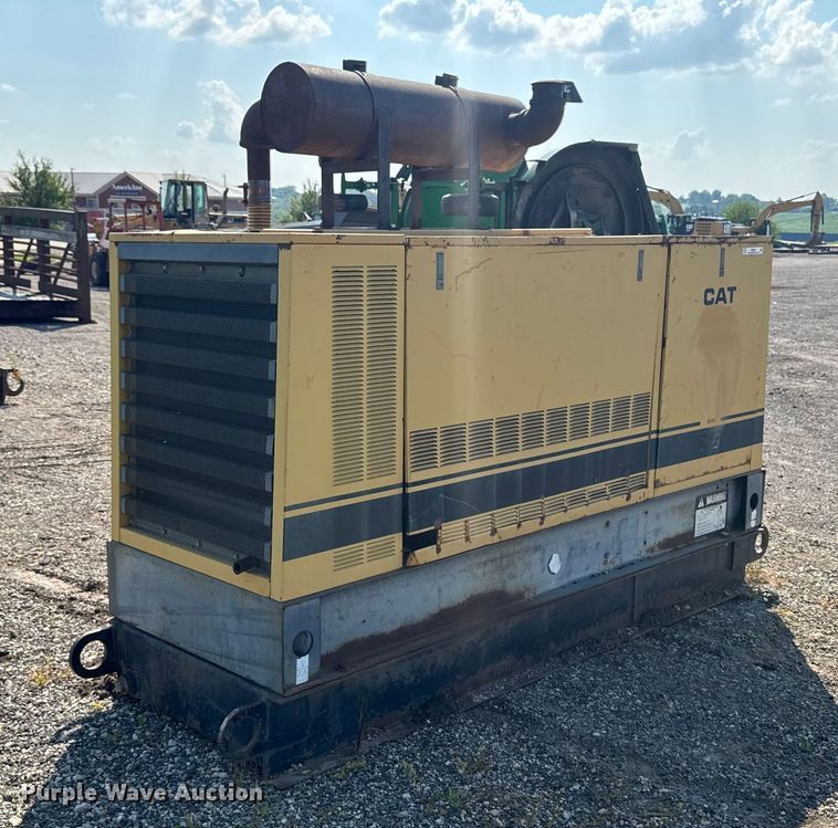 image for item EM2241 Caterpillar 3114 generator