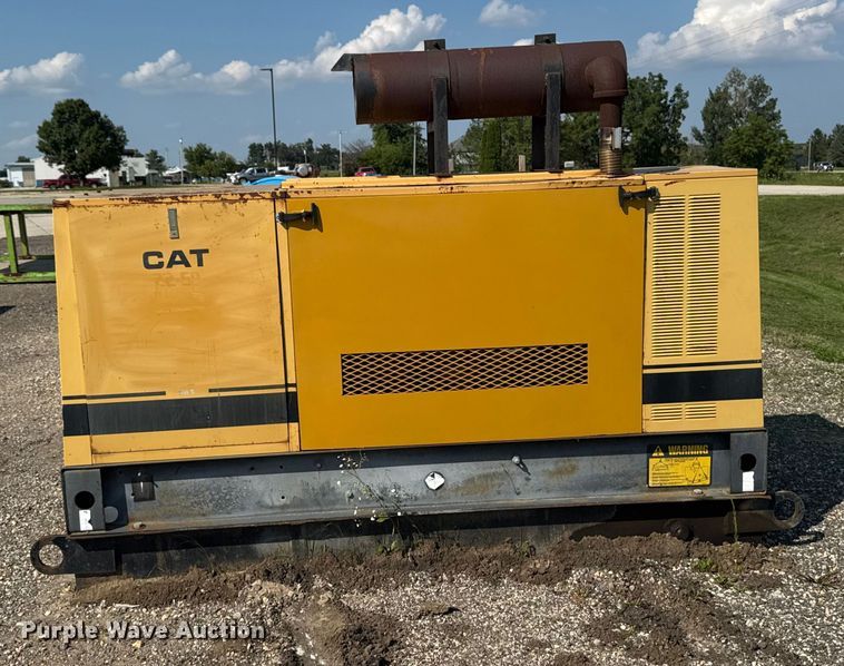 image for item EM2241 Caterpillar 3114 generator
